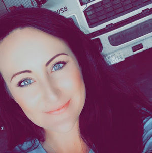 Meet your Posher, Ellis